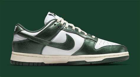 vintage green nike dunks